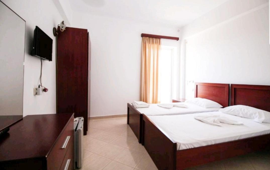 Hotel Afrodite Дхерми Экстерьер фото